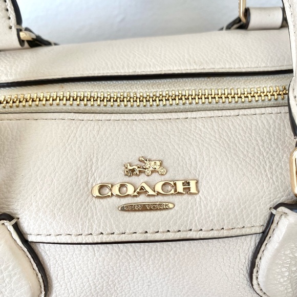 COACH PURSE - Picture 2 of 8